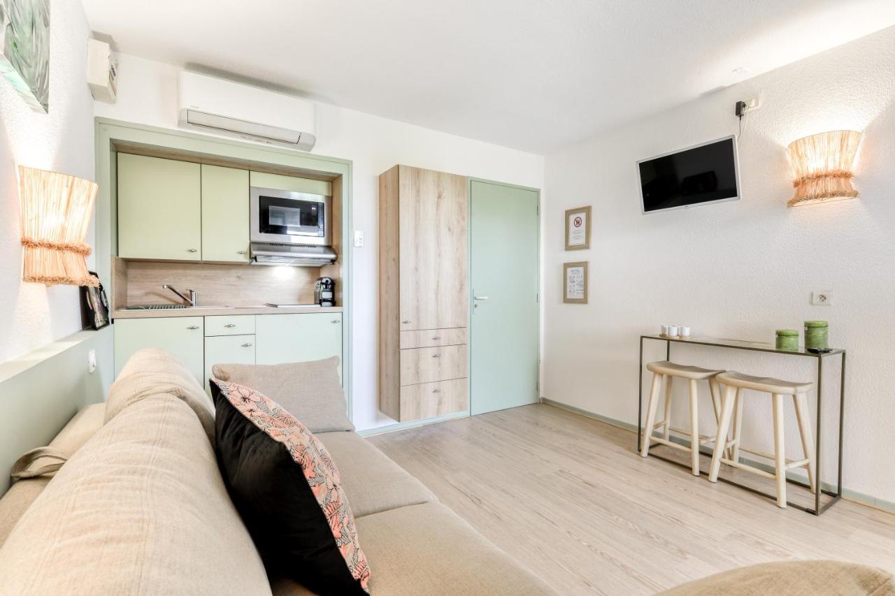Studio Le Neptune - Appt A 100M De La Plage Фльори Екстериор снимка